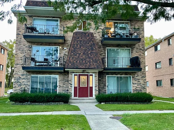 6131 Marshall Ave APT 1E, Chicago Ridge, IL 60415