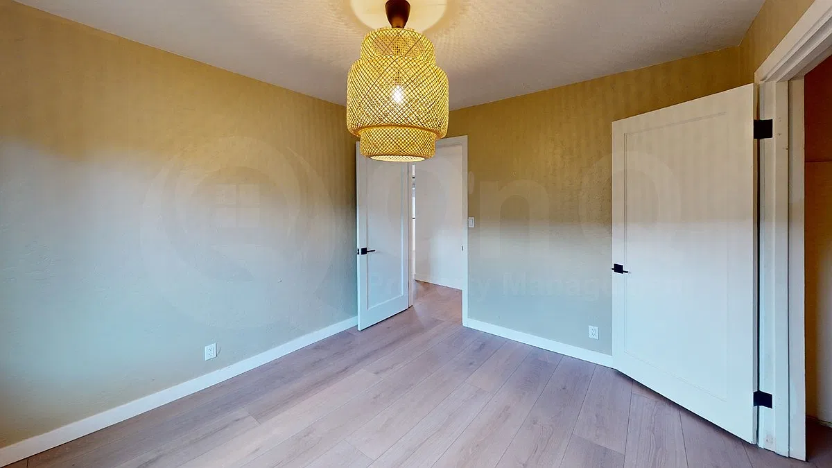 3 bed, 2.0 bath, 1543 sqft, $1,975 — Photo 2