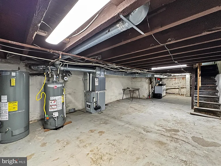 2023 N Gratz St — Photo 25