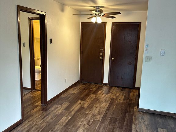 2nd image of 177 Flintridge Dr APT 1