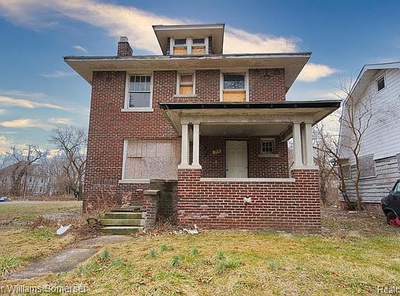 2nd image of 59 Tuxedo St