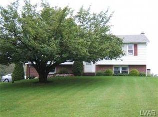 3575 Highland Rd, Orefield, PA 18069