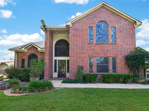 3903 Dawn Ln, Richmond, TX 77406
