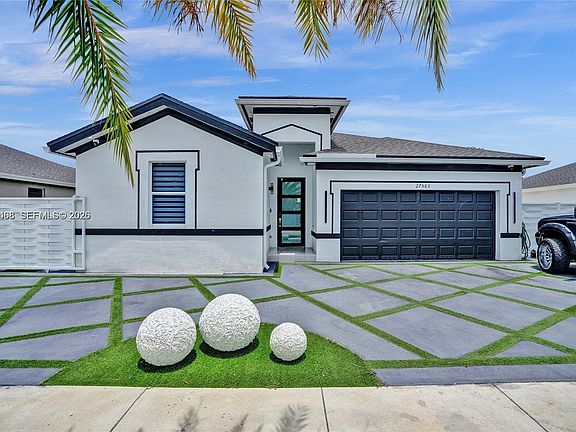 2nd image of 27563 SW 133rd Ave