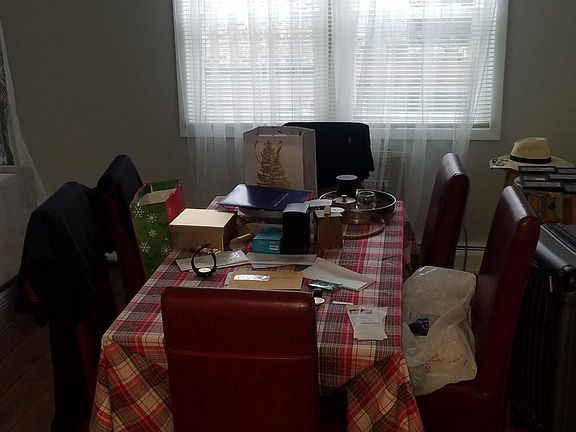 3rd image of 8551 Arnold Ave #5