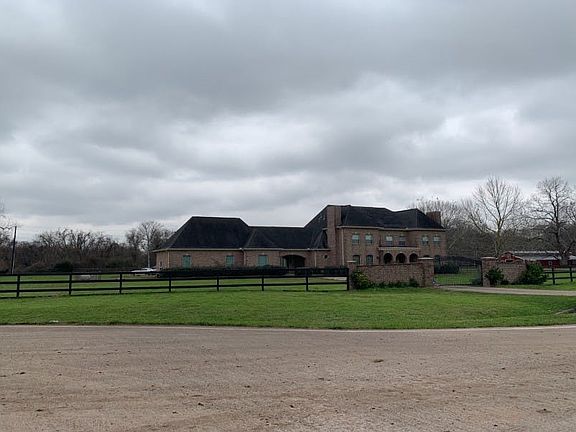 3rd image of 9720 Thompson Lake Dr