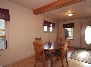 5722 S Rosewood Ave, Cudahy, WI 53110