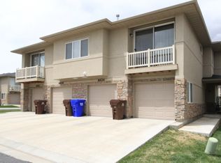 6624 W Yellow Poppy Dr, West Jordan, UT 84081