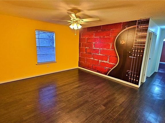 3rd image of 2513 Pasadena Ave APT 201