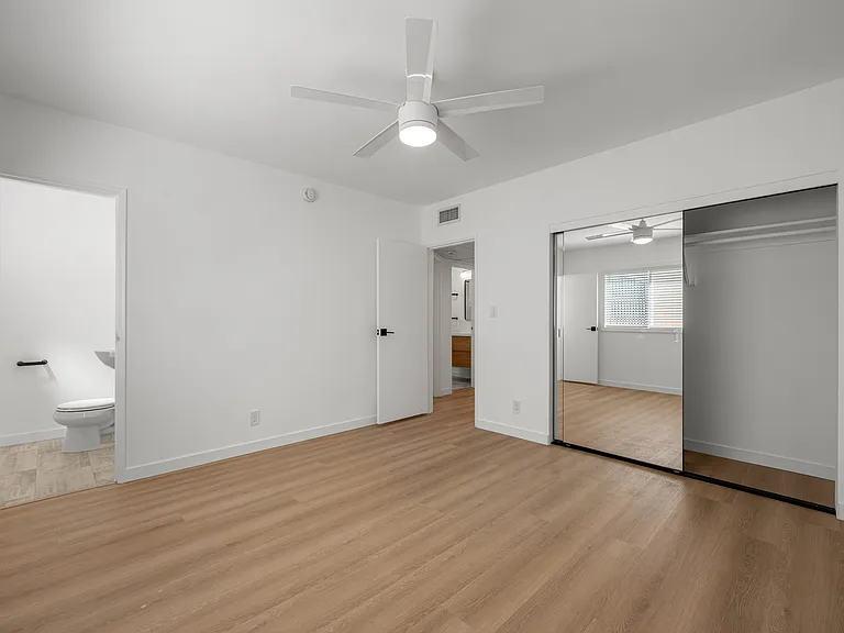 4061 Lafayette Pl #4 — Photo 6