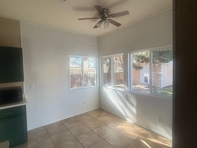 3029 Camino Real — Photo 4