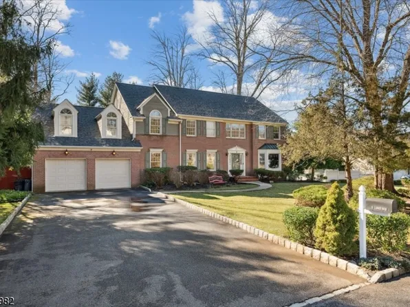 5 Langford Dr, Mendham Twp., NJ 07945