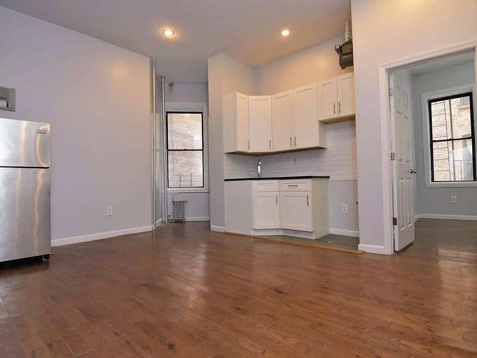 1st image of 100 Audubon Ave #15