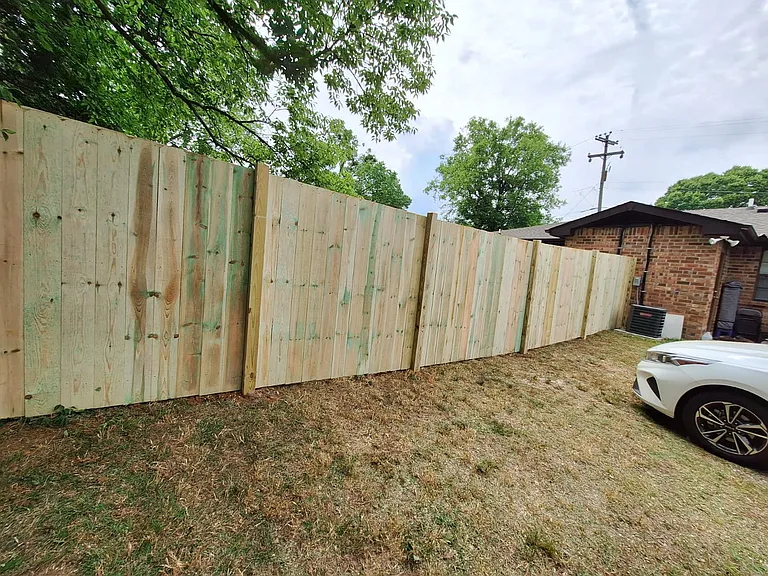 All new rear privacy fence.