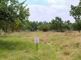 228 Lipan Loop, Harper, TX 78631