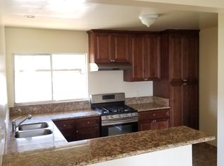 4481 Chevy Chase Dr APT 17, La Canada, CA 91011