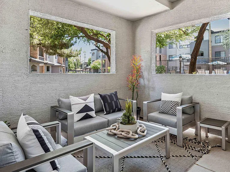 Lazo Apartments — Photo 14