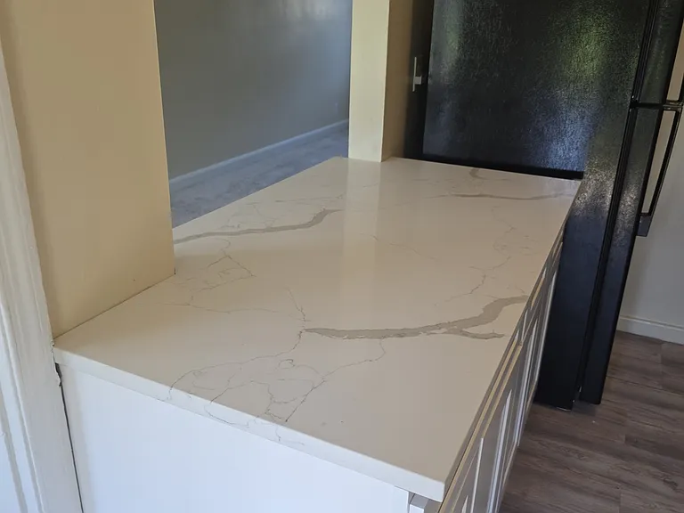 44 Virginia Ave — Photo 37