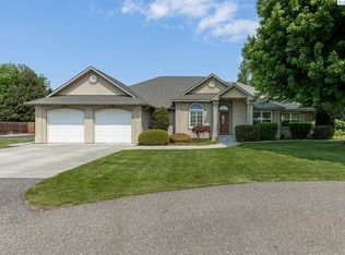 7505 Terrace Ray Ct, Pasco, WA 99301