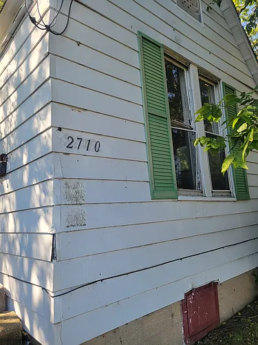 2710 W Antoinette St Photo 1
