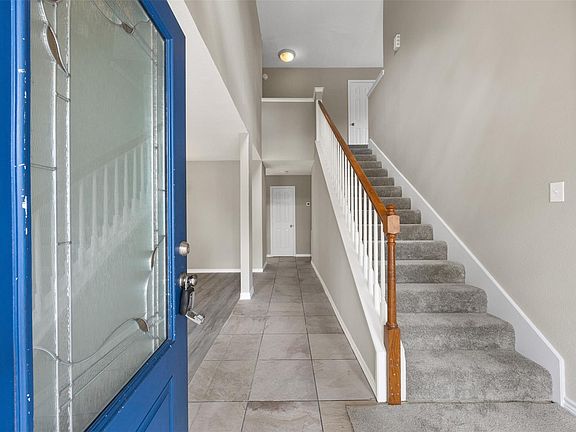 3rd image of 4918 Edinston Pl