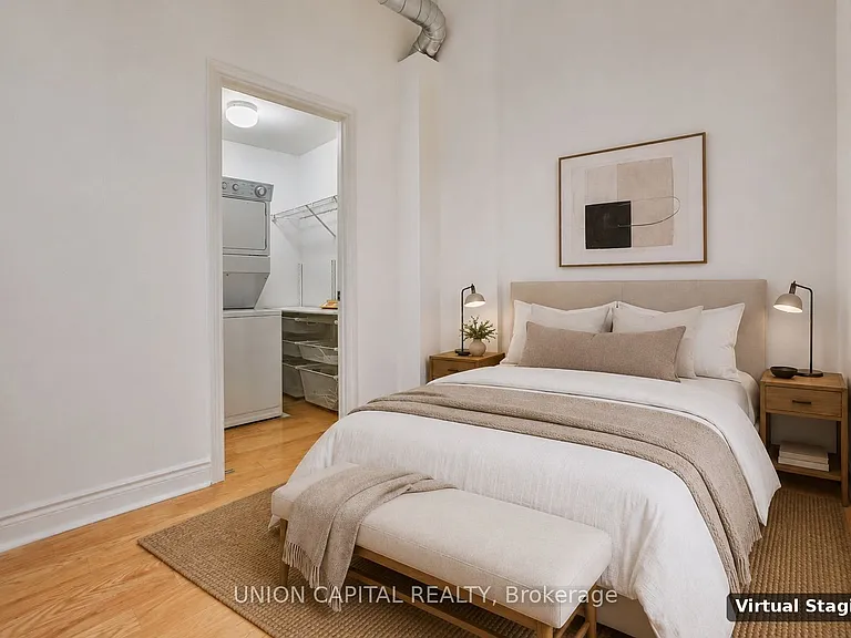 71 McCaul St #143 — Photo 15