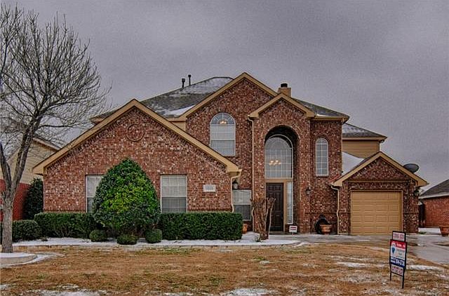 1st image of 1010 Tanglewood Dr