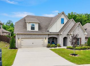 350 Strathaven Cir, Pelham, AL 35124