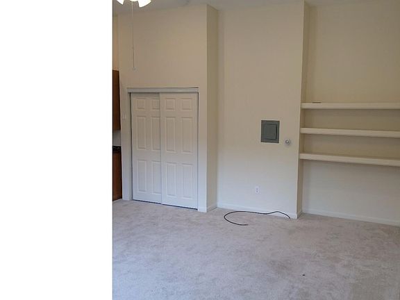 3rd image of 2545 Brown St #1