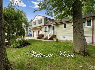 72 Norwood Ave, Woodbridge, NJ 07095