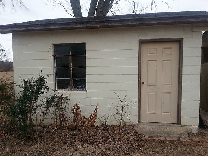12 X 16 BRICK SHED WITH ELEC