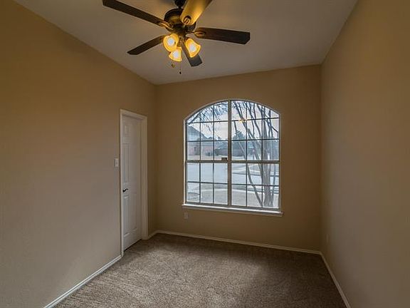 5th image of 3501 Estacado Ln