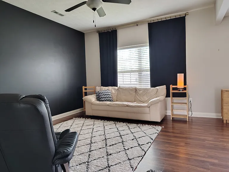 603 Knob Hill Ave — Photo 7
