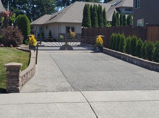 16905 31st Dr SE #B, Bothell, WA 98012