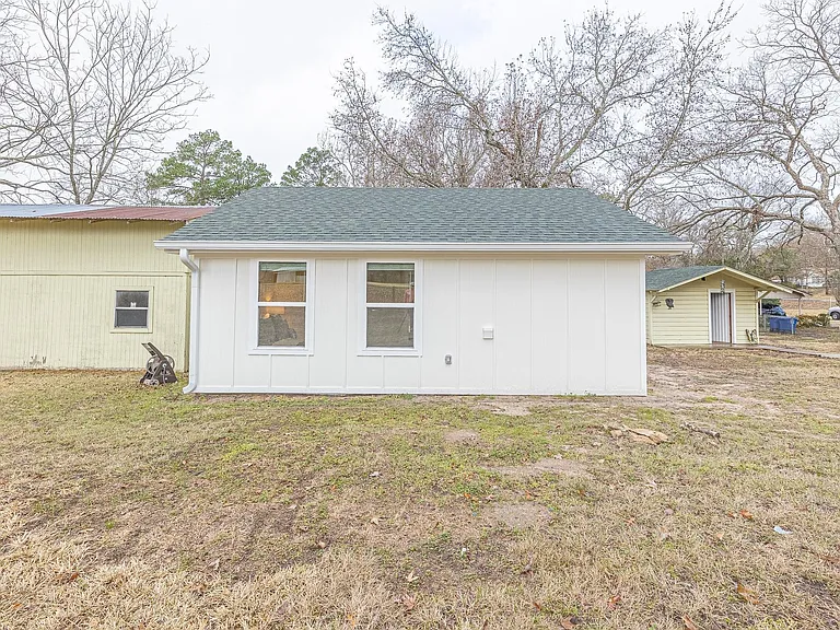 1029 Fish Hatchery Rd #B — Photo 23