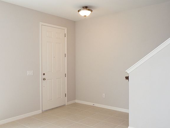 Northlake at Ovation - Regina II Interior Image 2