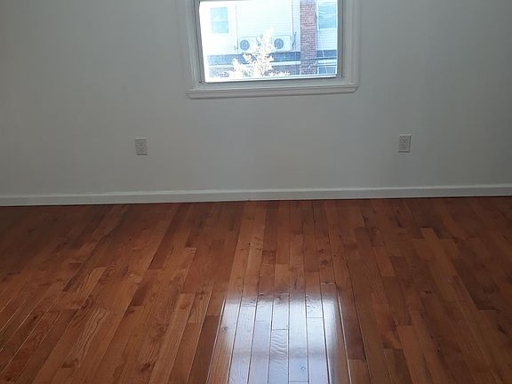 Bedroom #1