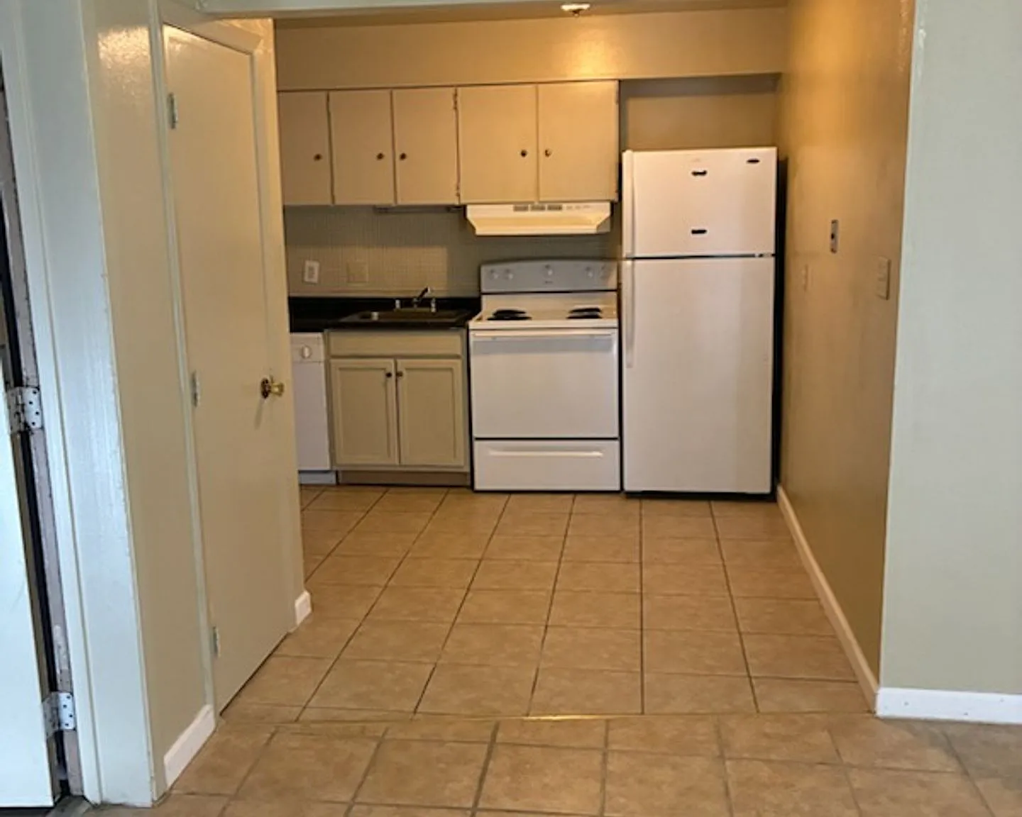 1 bed, $650 — Photo 4