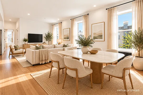 Living room, photo 1