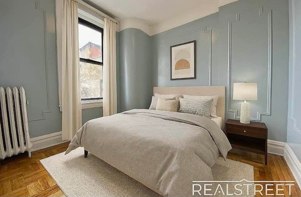 2nd image of 312 S 3rd St #13