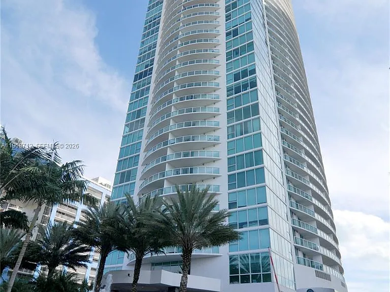 2101 Brickell Ave #1704 — Photo 1