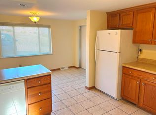 11140 White St, Irwin, PA 15642