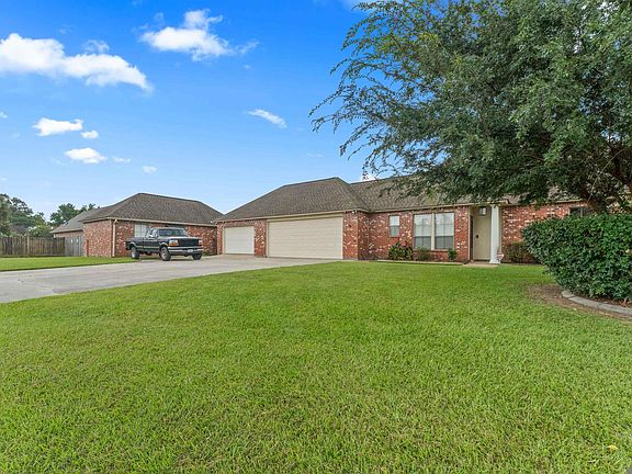 3rd image of 10350 Crooked Creek Ln