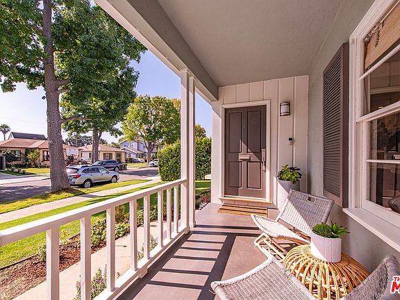 2nd image of 12601 Stanwood Pl