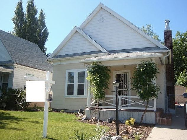 1st image of 424 E Bryan Ave