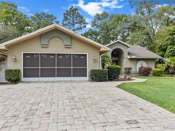 11 Sweetgum Ct S, Homosassa, FL 34446