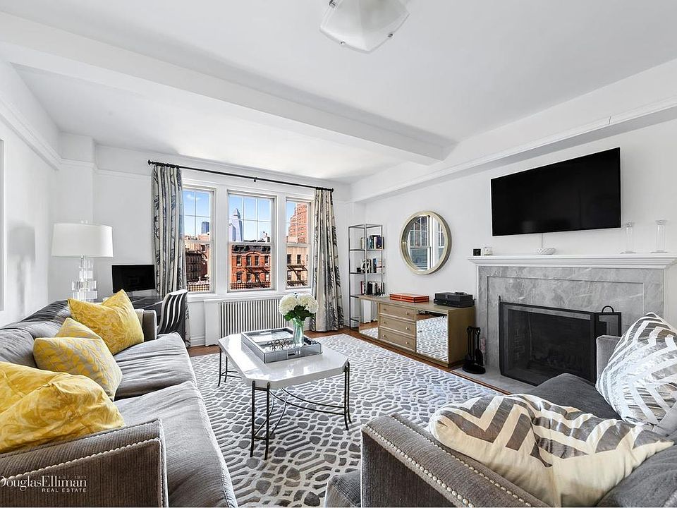 1st image of 45 Christopher St APT 6A