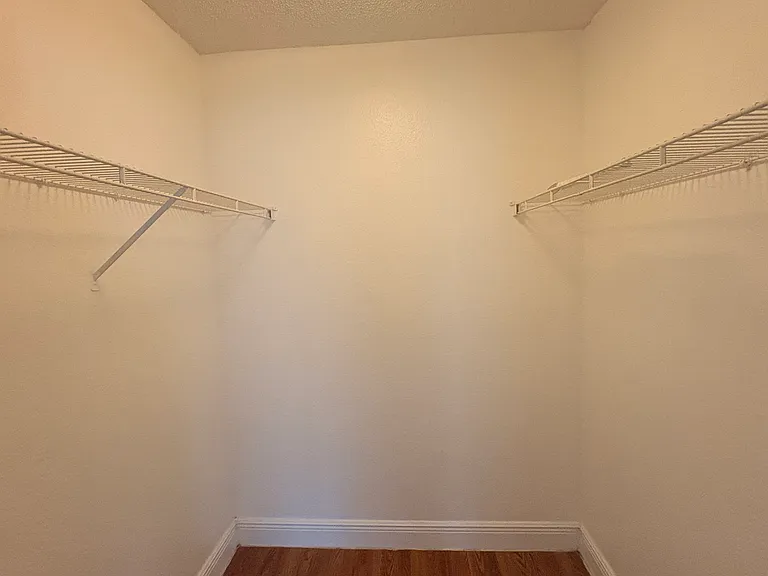 2202 Key West Ct #626 — Photo 6