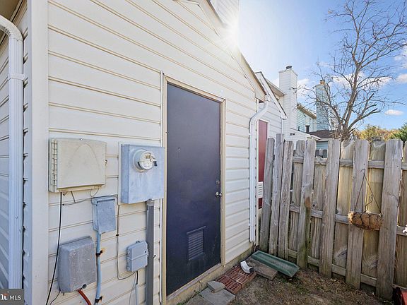 5th image of 11017 Thaxton Pl