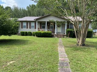 2469 Safe Haven Cir, Estill Springs, TN 37330
